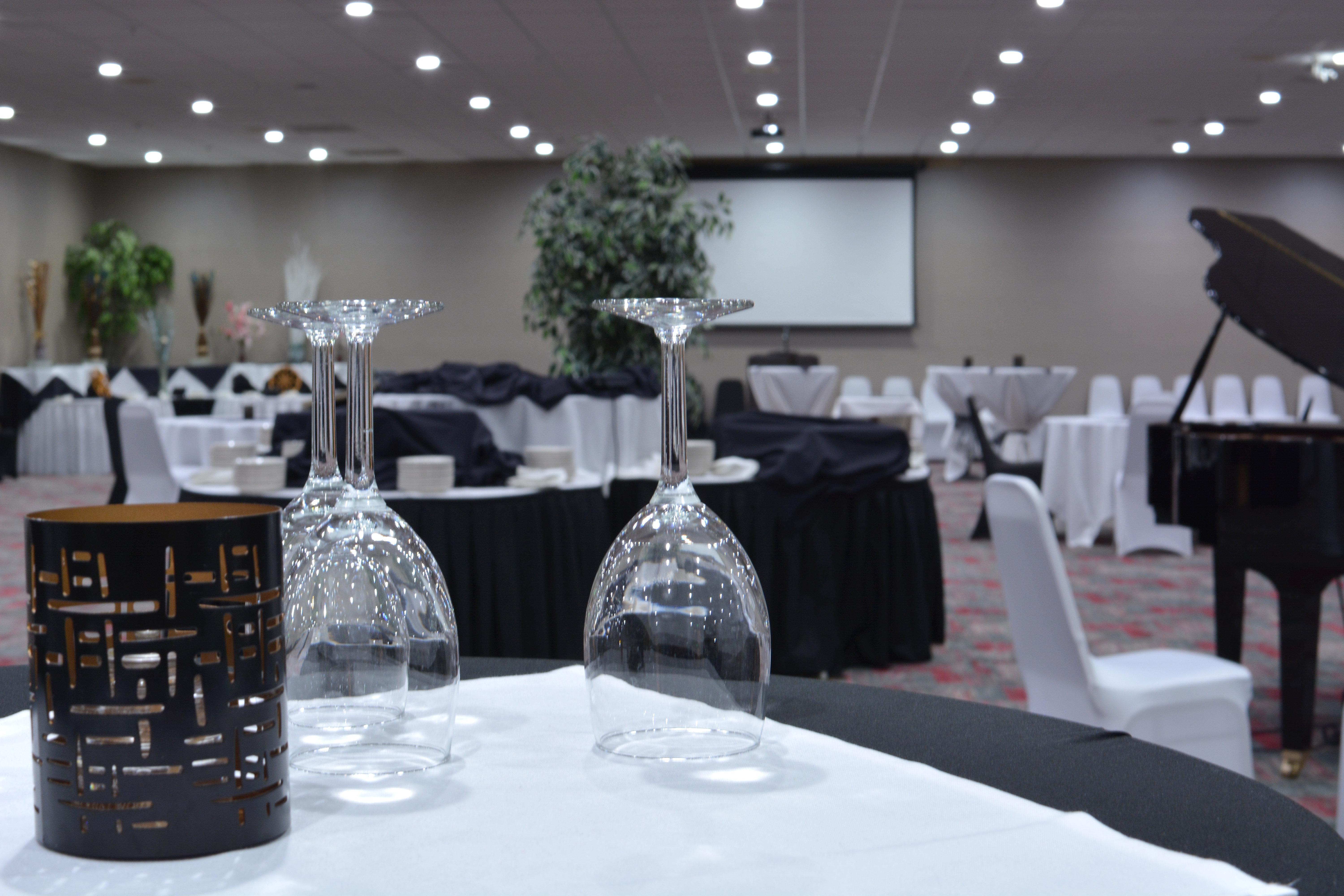 Holiday Inn - Salem By Ihg Dış mekan fotoğraf